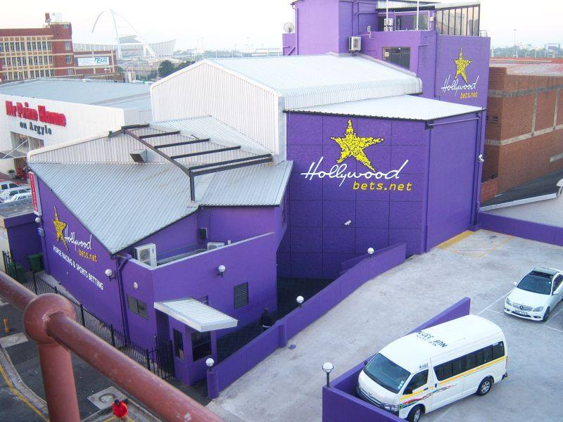 Hollywoodbets Argyle, Stamford Hill, Durban - Branch Parking View