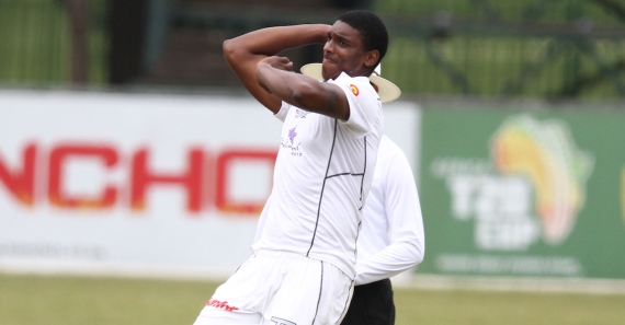 Kerwin Mungroo (Credit: Anesh Debiky) - Sunfoil Series - Hollywoodbets Dolphins - Cricket - Bowling