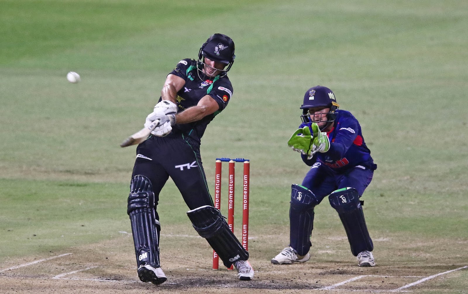 Sarel Erwee - Batting for the Hollywoodbets Dolphins vs VKB Knights in the Momentum One Day Cup