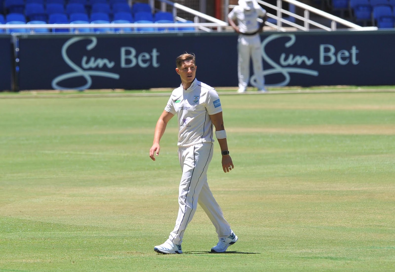 Keith Dudgeon bowling for the Hollywoodbets Dolphins in the CSA 4-Day Series at the Wanderers