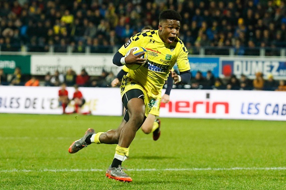 Samuel EZEALA of Clermont during the Top 14 match between Clermont and Agen at Stade Marcel Michelin