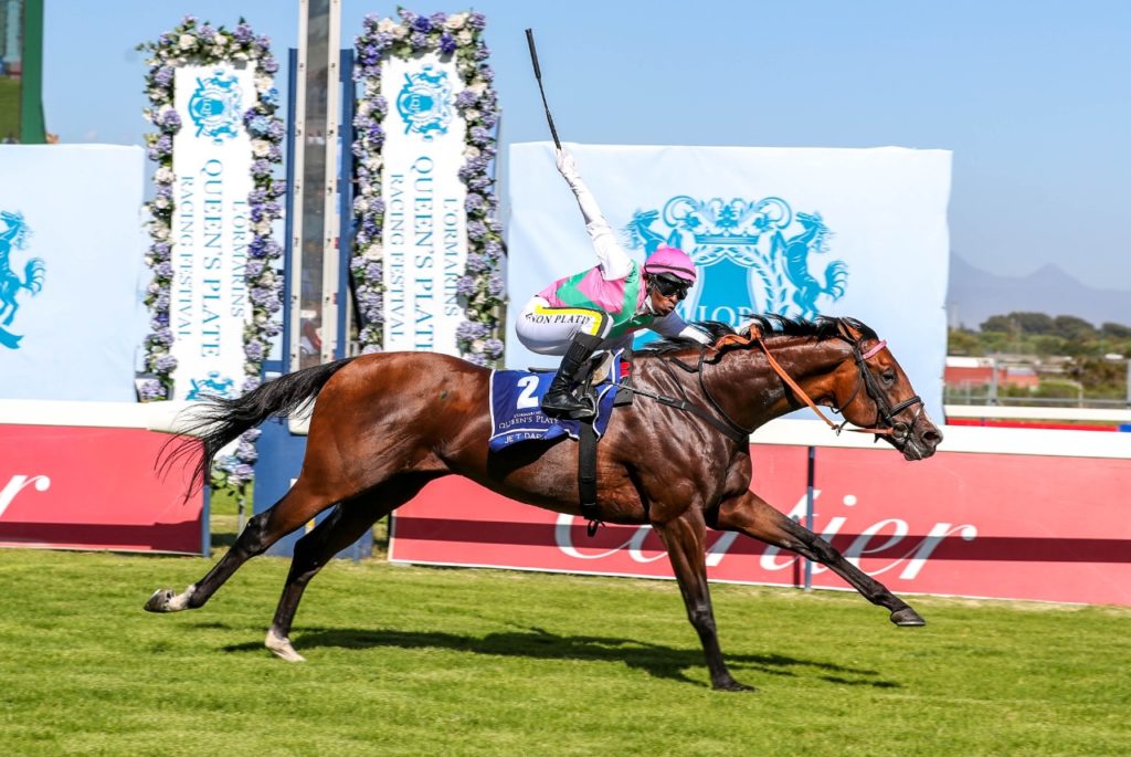 NEWS: Gold Circle issue first Hollywoodbets Durban July log