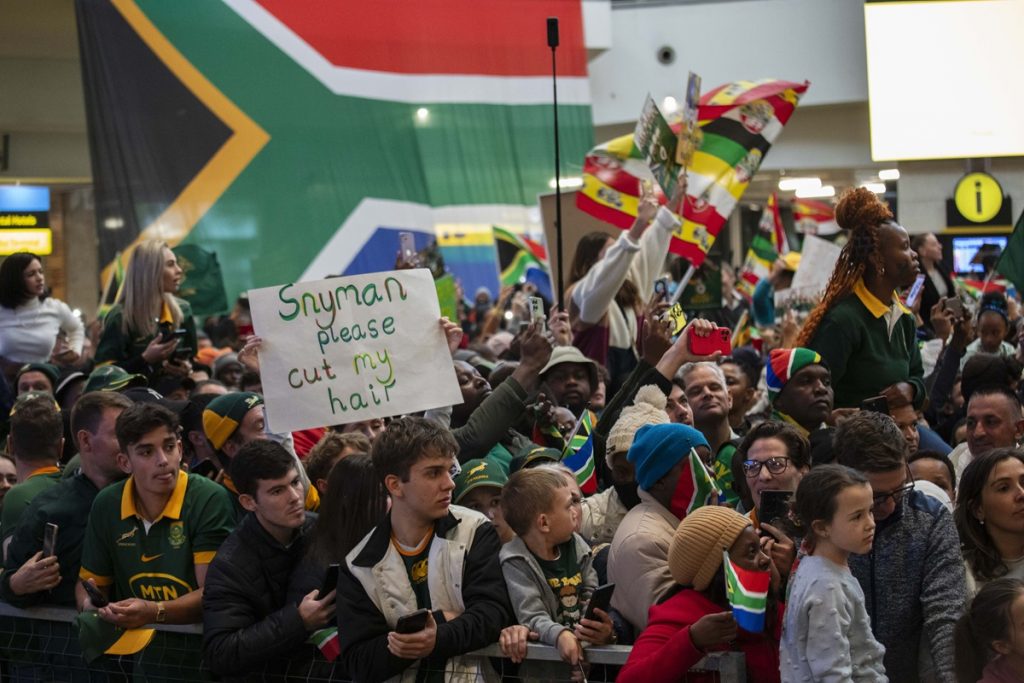 Fans welcome the Springbok rugby team