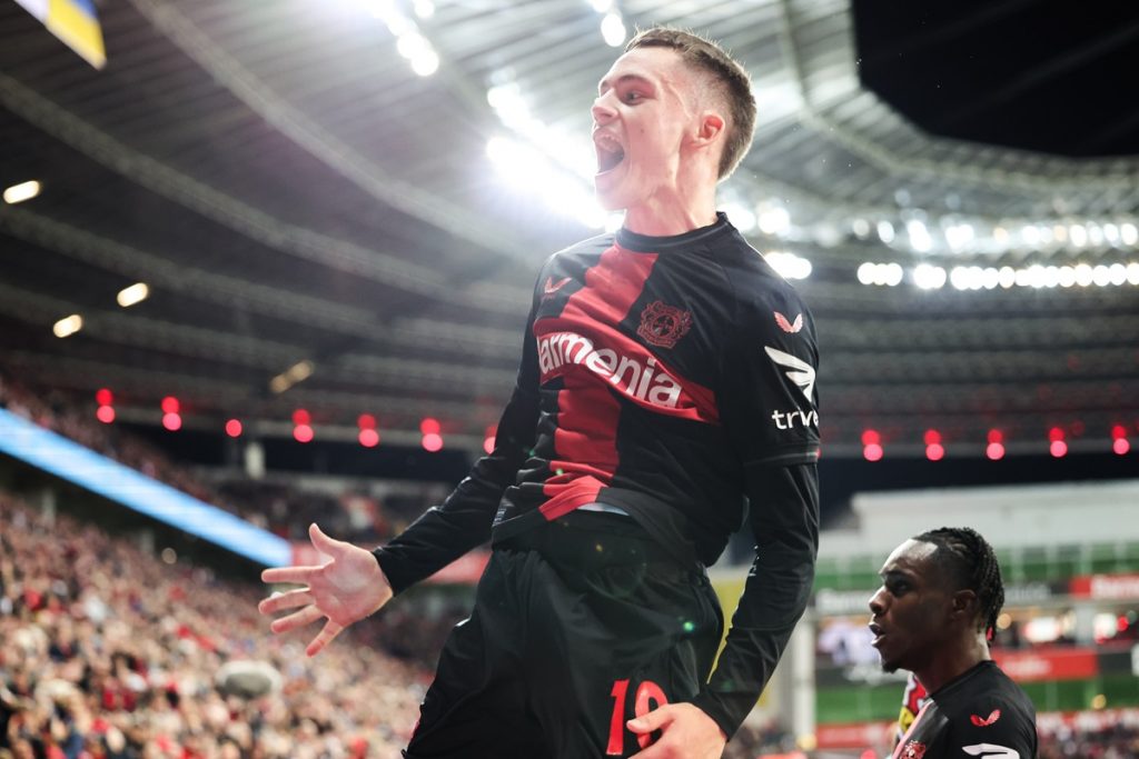 Leverkusen's Florian Wirtz celebrates