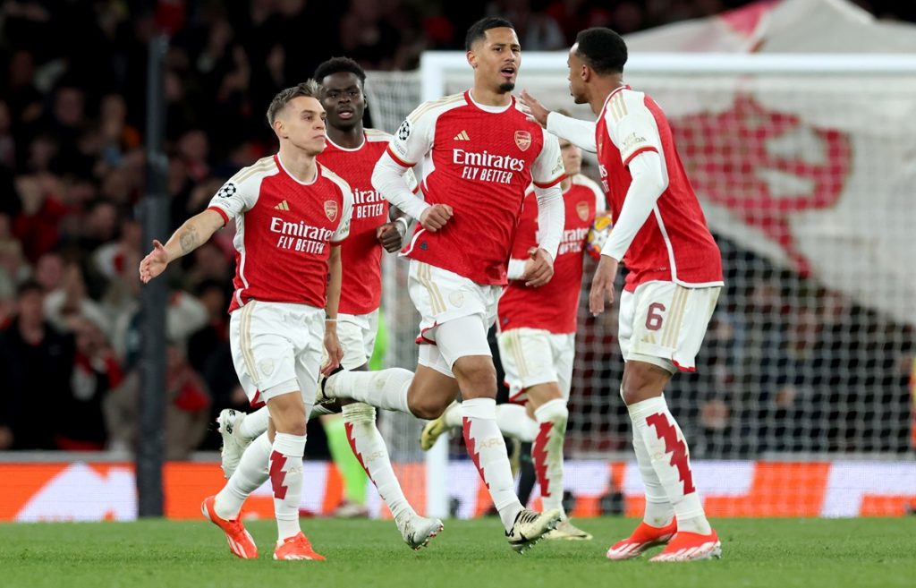Leandro Trossard (L) of Arsenal celebrates with teammates after scoring his team's second goal during the UEFA Champions League quarter-finals, 1st leg soccer match between Arsenal FC and FC Bayern Munich at the Emirates Stadium.