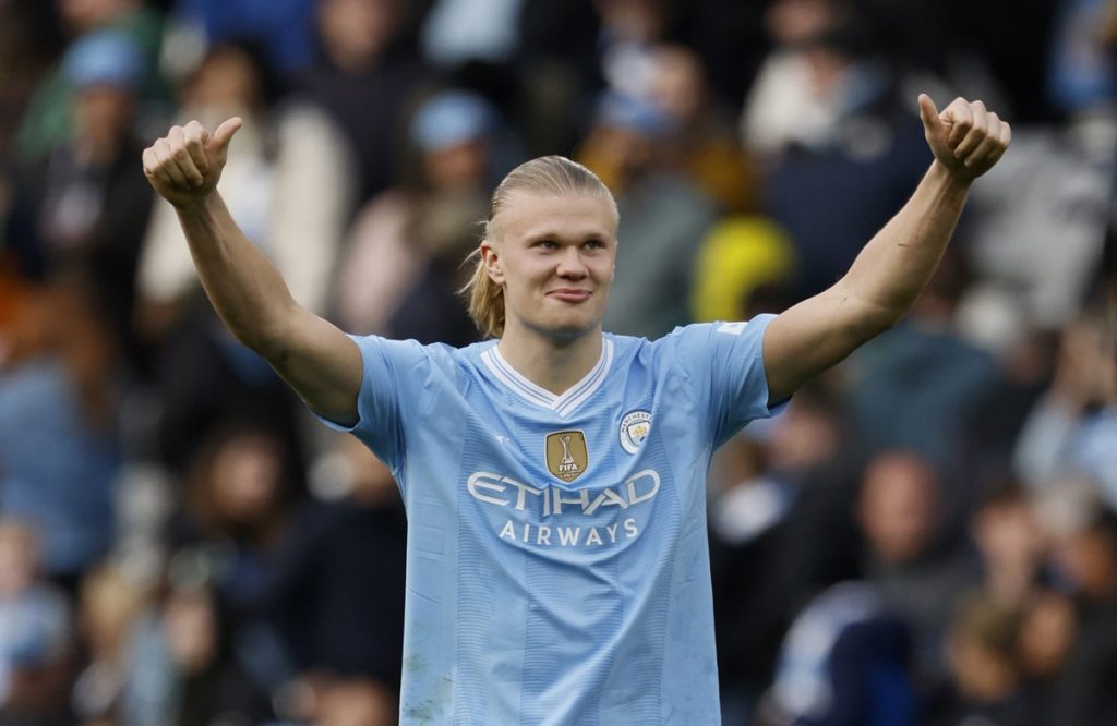 Manchester City's Erling Haaland salutes the fans after the Premier League match at the Etihad Stadium.