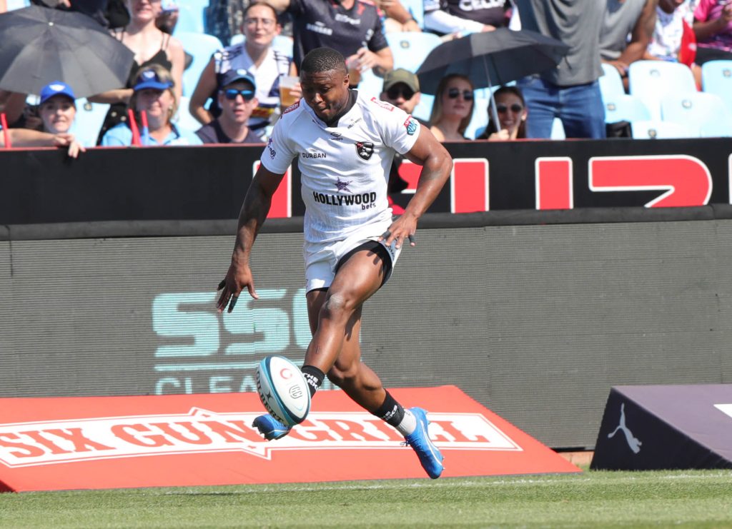 Aphiwe Dyantyi of Sharks during the 2023 United Rugby Championships match between Bulls and Sharks at Loftus Stadium in Pretoria on 02 December 2023.