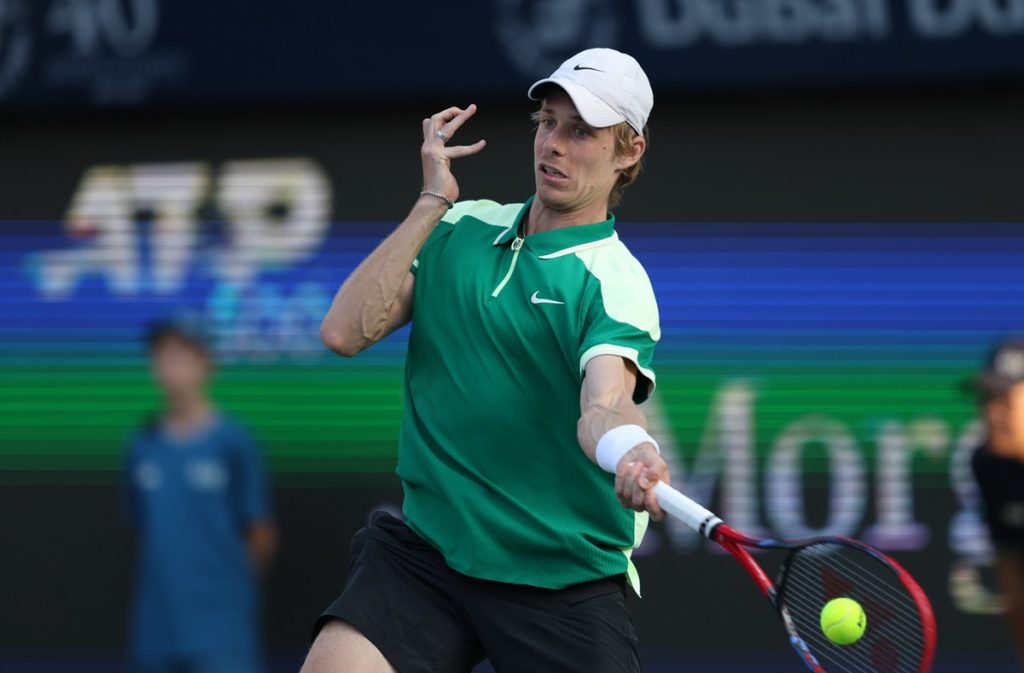 during his first round match against Andy Murray of Britain at the Dubai Open tennis tournament in Dubai, United Arab Emirates, 26 February 2024.